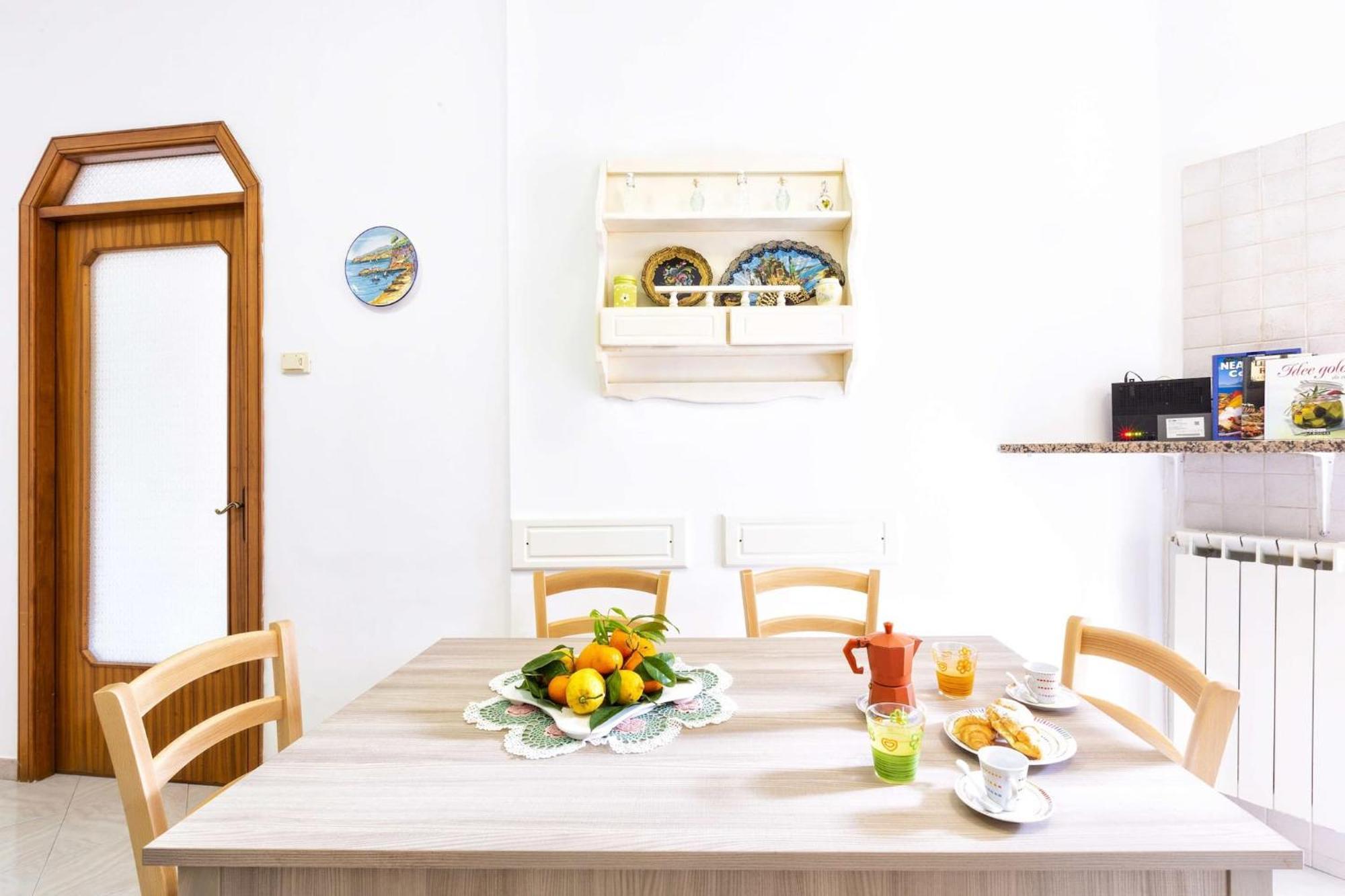 Sorrentovibes - Modern Apartment With Terrace, Swimming Pool&Tennis Esterno foto