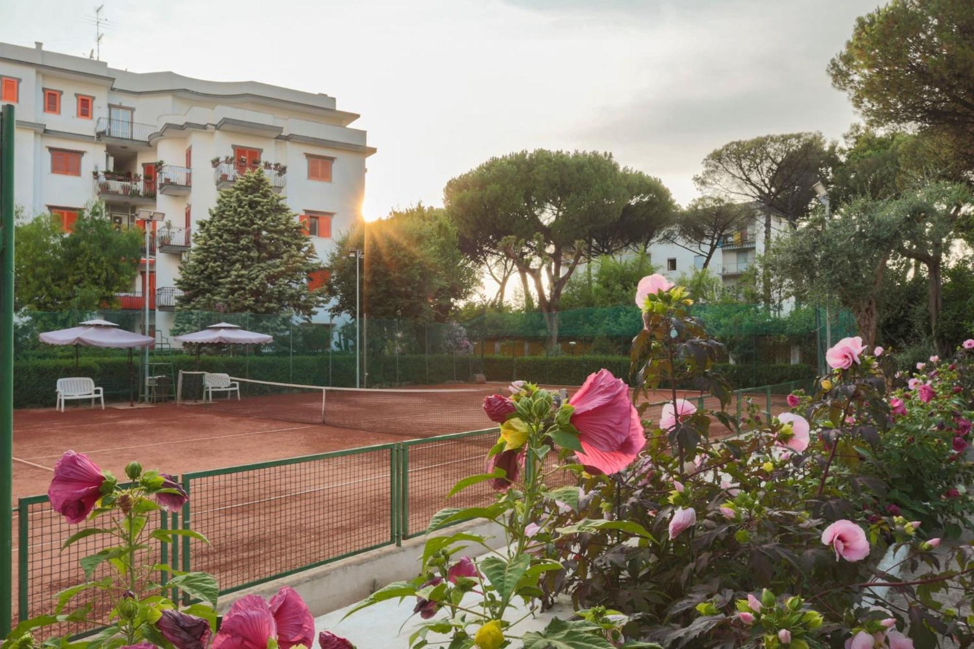Sorrentovibes - Modern Apartment With Terrace, Swimming Pool&Tennis Esterno foto