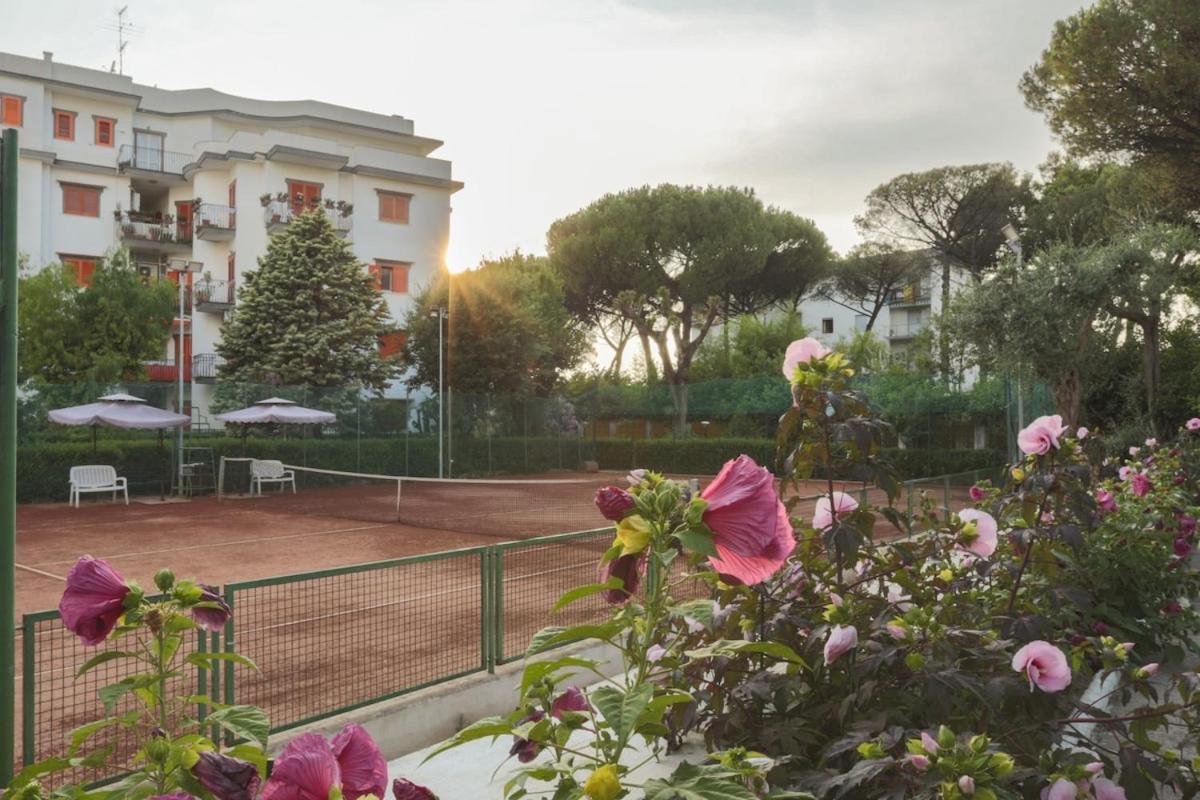 Sorrentovibes - Modern Apartment With Terrace, Swimming Pool&Tennis Esterno foto