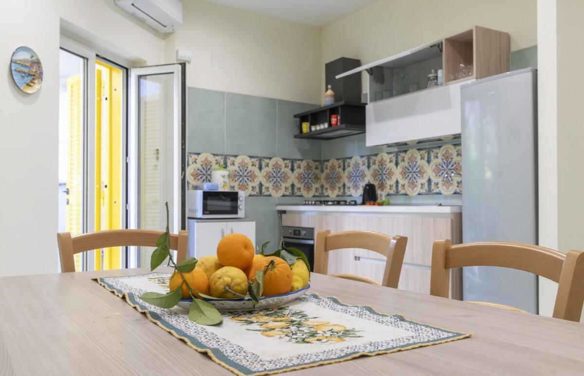 Sorrentovibes - Modern Apartment With Terrace, Swimming Pool&Tennis Esterno foto