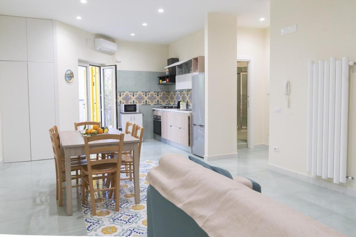Sorrentovibes - Modern Apartment With Terrace, Swimming Pool&Tennis Esterno foto